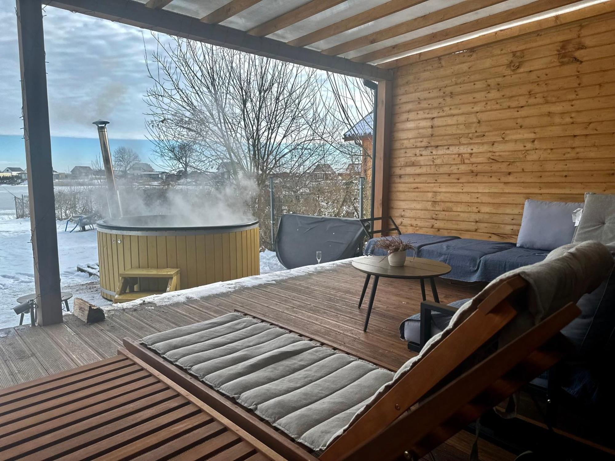 Relax House Nad Jeziorem Z Goraca Balia Villa Bieniowice Екстериор снимка